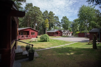 Invercauld Lodges - Cabins & lodges with Pet Rooms in Ballater