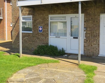 Midway Apartment, Close To Beach - Apartments with Pet Rooms in Hunstanton