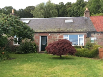 Smithy Cottage, Perthshire - Cottages with Pet Rooms in Perth