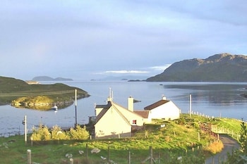 Shiantview Cottage - Cottages with Pet Rooms in Isle of Lewis