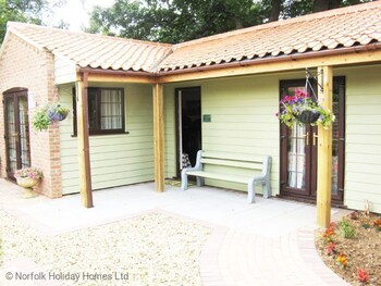 Badgers Rest - Cottages with Pet Rooms in King's Lynn