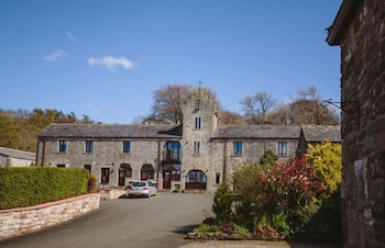 Tower Barn - Cottages with Pet Rooms in Brampton