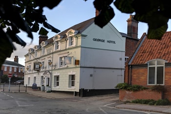 Best Western George Hotel - Hotels with Pet Rooms in Swaffham