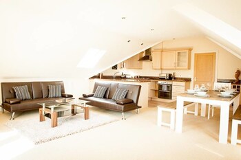 Mulberrries - Apartments with Pet Rooms in Swanage