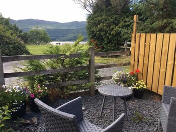 Small Barn At Graig Wen - Cottages with Pet Rooms in Dolgellau