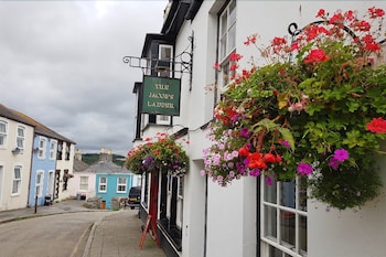 Jacobs Ladder - Hostels with Pet Friendly Rooms in Falmouth