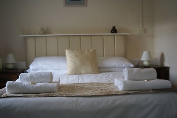 The Jubilee Inn - Inns with Pet Rooms in Looe