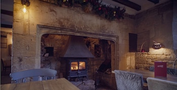 Red Lion Inn - Inns with Pet Rooms in Chipping Campden