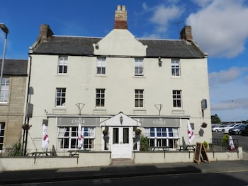 The Castle Hotel - Hotels with Pet Rooms in Coldstream