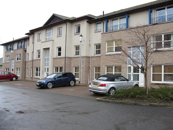 River Walk Inverness - Apartments with Pet Rooms in Inverness