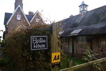 Barton House B&b - B&Bs with Pet Rooms in Tiverton