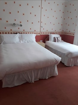 The White Hart Hotel - Hotels with Pet Friendly Rooms in Launceston