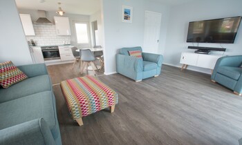 Sandbanks Braunton Sleeps 4 Dog Friendly - Cottages with Pet Friendly Rooms in Braunton