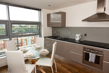 Alexander Quayside - Apartments with Pet Friendly Rooms in Newcastle-upon-Tyne