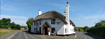 The Masons Arms - Inns with Pet Rooms in Taunton