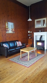 Helmsdale Hostel - Hostels with Pet Rooms in Helmsdale