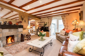 Meadow House - Cottages with Pet Rooms in Whitby