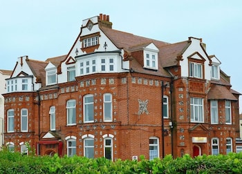 Sandcliff Guest House - Guest houses with Pet Rooms in Cromer