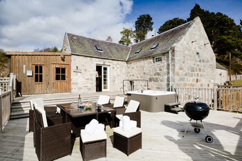 The Maltings - Cottages with Pet Rooms in Aviemore