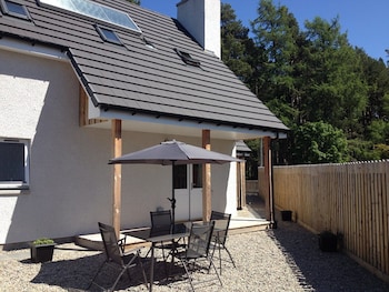 Woodlands Cottage - Cottages with Pet Rooms in Nethy Bridge