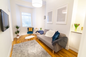 Central Plymouth Apartment By University - Apartments with Pet Rooms in Plymouth