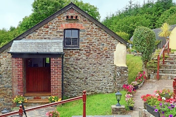 Shipload Cottage - Cottages with Pet Friendly Rooms in Bideford