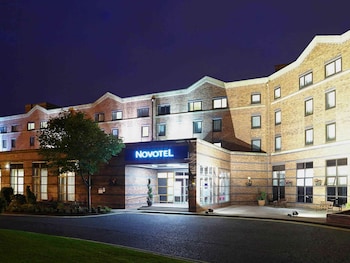 Novotel Newcastle Airport - Hotels with Pet Rooms in Newcastle-upon-Tyne