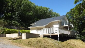 The Foxglove - Holiday homes with Pet Rooms in Tenby