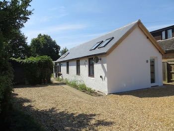 Willow Cottage   Lovely  Near Sandringham - Cottages with Pet Friendly Rooms in King's Lynn