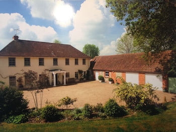 Chalkcroft Lodge - Guest houses with Pet Rooms in Andover