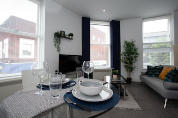 Cross St Boutique Apartment - Apartments with Pet Rooms in Altrincham