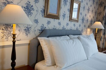 Skene House Hotels   Holburn - Apart-hotels with Pet Friendly Rooms in Aberdeen