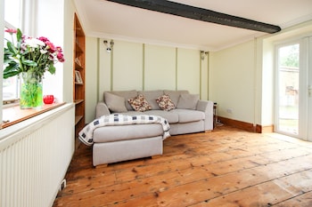 Mallard Cottage - Guest houses with Pet Rooms in Aylesford