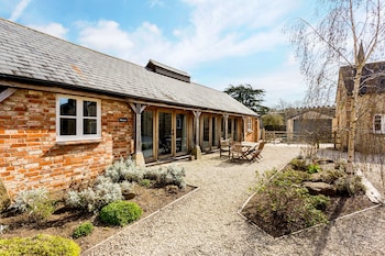 Bright Cotswolds Home Near Littleworth - Holiday homes with Pet Friendly Rooms in Faringdon