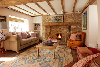 Crown Cottage - Cottages with Pet Rooms in Chipping Norton