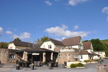 The Dartmoor Lodge - Hotels with Pet Rooms in Newton Abbot