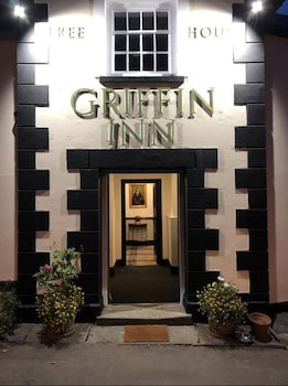 The Griffin Inn - Inns with Pet Friendly Rooms in Brecon