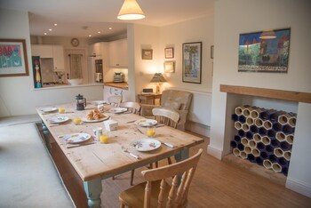 18 Hartington, Aldeburgh - Holiday homes with Pet Rooms in Aldeburgh