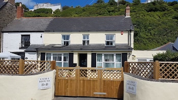 Cliff House Bed And Breakfast - B&Bs with Pet Rooms in Redruth