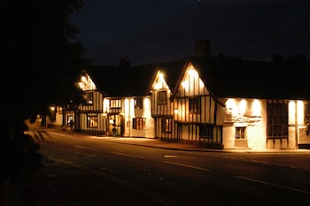 The Swan Hotel - Hotels with Pet Rooms in Sudbury