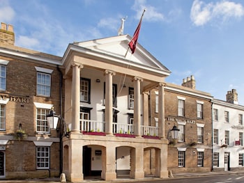 Mercure White Hart Salisbury - Hotels with Pet Rooms in Salisbury