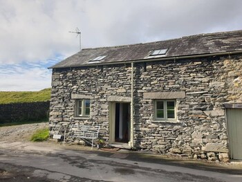 Yew Beck Cottage - Cottages with Pet Rooms in Ulverston