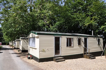 Quantock Orchard Caravan Park - Caravan parks with Pet Rooms in Taunton