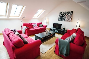 Big Moo - Cottages with Pet Rooms in Holyhead