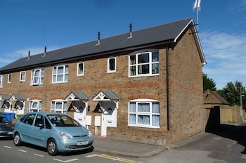 2-bed House In Sittingbourne, Dw Lettings 4fw - Holiday homes with Pet Rooms in Sittingbourne