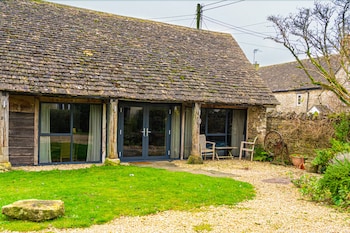 Nympy Barn - Cottages with Pet Rooms in Stonehouse