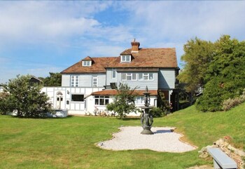 The Beach Sun Retreat - Holiday homes with Pet Rooms in Romney Marsh