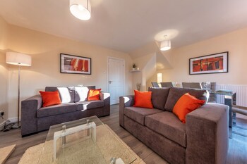 Cheshire House - Holiday homes with Pet Rooms in Winsford