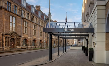 Hilton Cambridge City Centre - Hotels with Pet Rooms in Cambridge