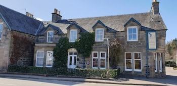 The Osprey Hotel - Hotels with Pet Rooms in Kingussie